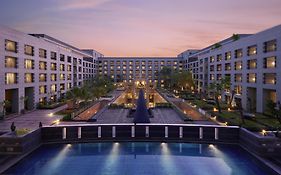 Grand Hyatt Mumbai Hotel&Residences
